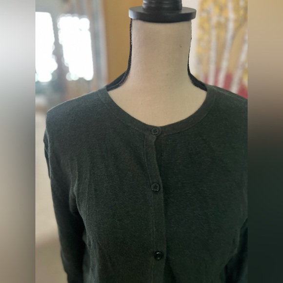 Merona - evergreen color long sleeve cardigan - Picture 2 of 8